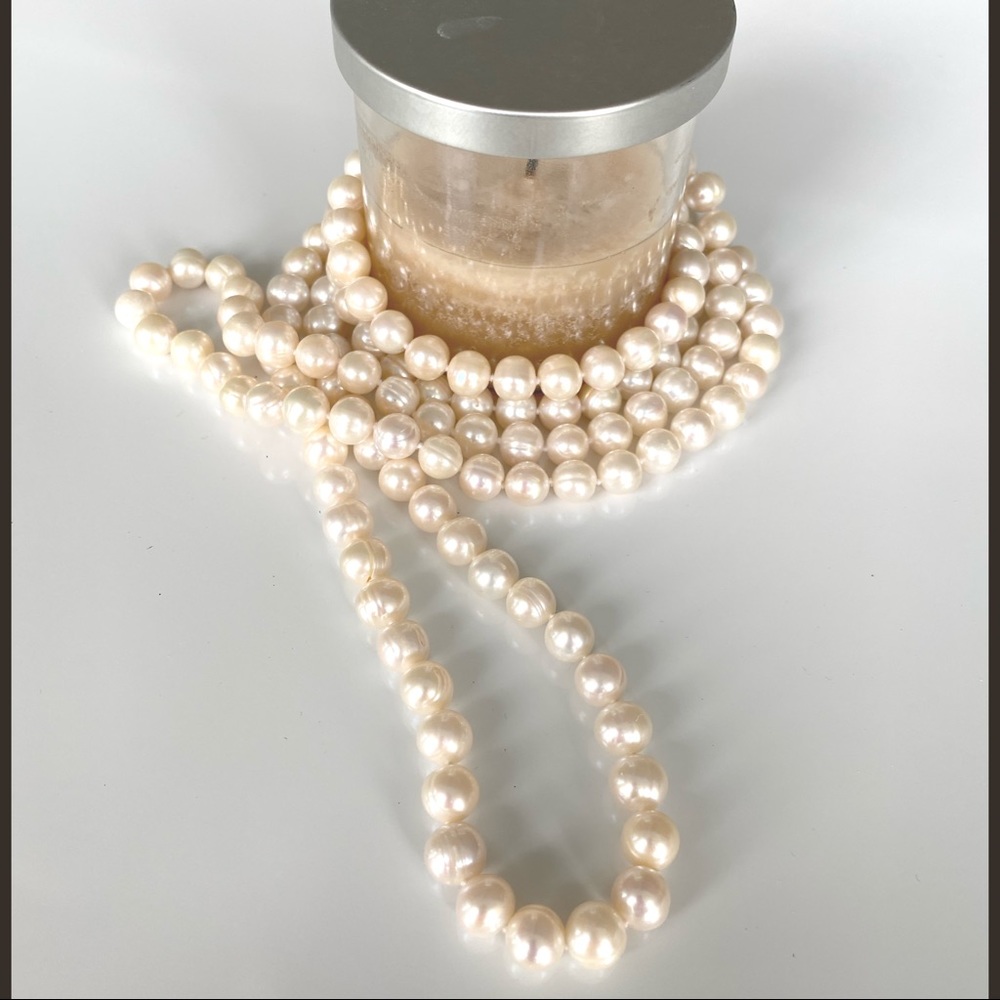 NEW ⬇️ 💲- 9mm Opera Length Real Freshwater Pearls